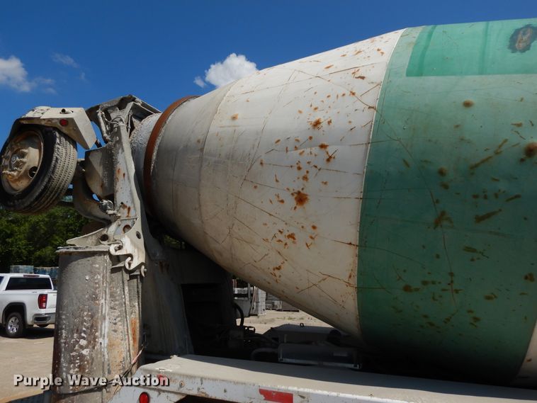 image for item DJ3323 2000 Kenworth W900  ready mix truck