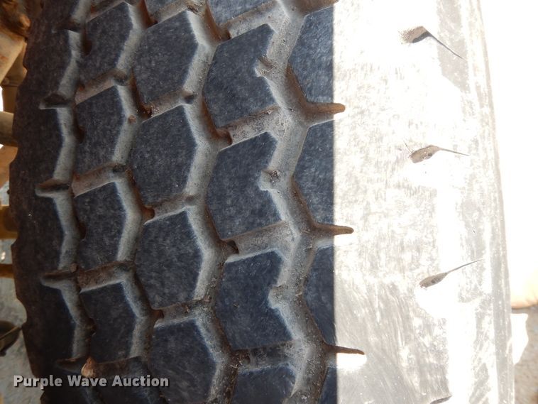 image for item DJ3323 2000 Kenworth W900  ready mix truck