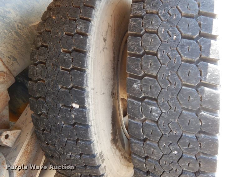 image for item DJ3323 2000 Kenworth W900  ready mix truck