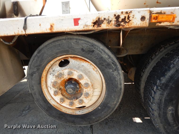 image for item DJ3323 2000 Kenworth W900  ready mix truck