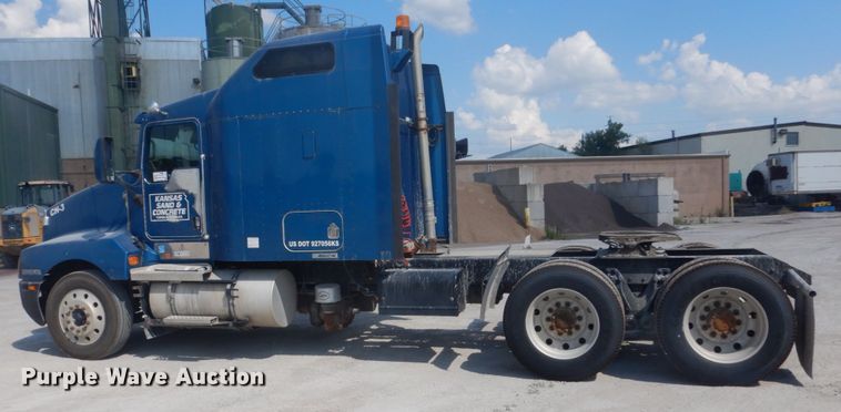 image for item DJ3448 2007 Kenworth T600  semi truck