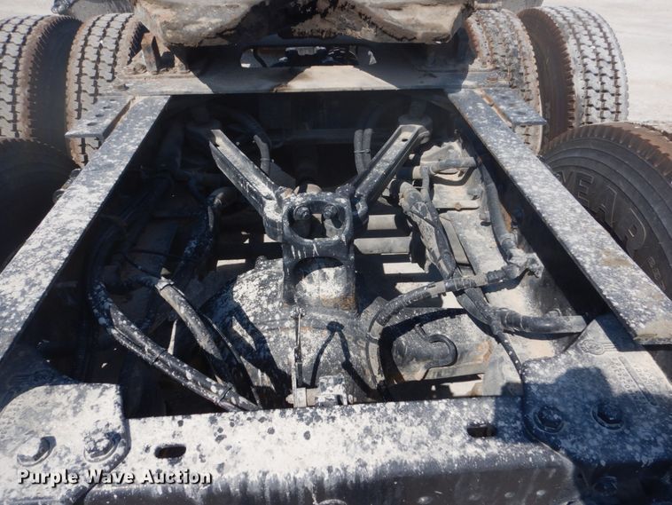 image for item DJ3448 2007 Kenworth T600  semi truck