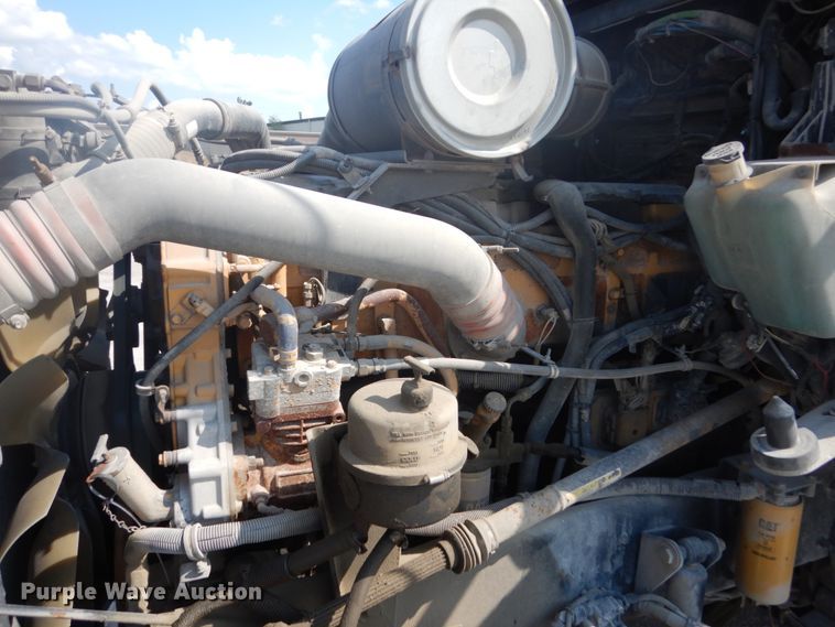 image for item DJ3448 2007 Kenworth T600  semi truck