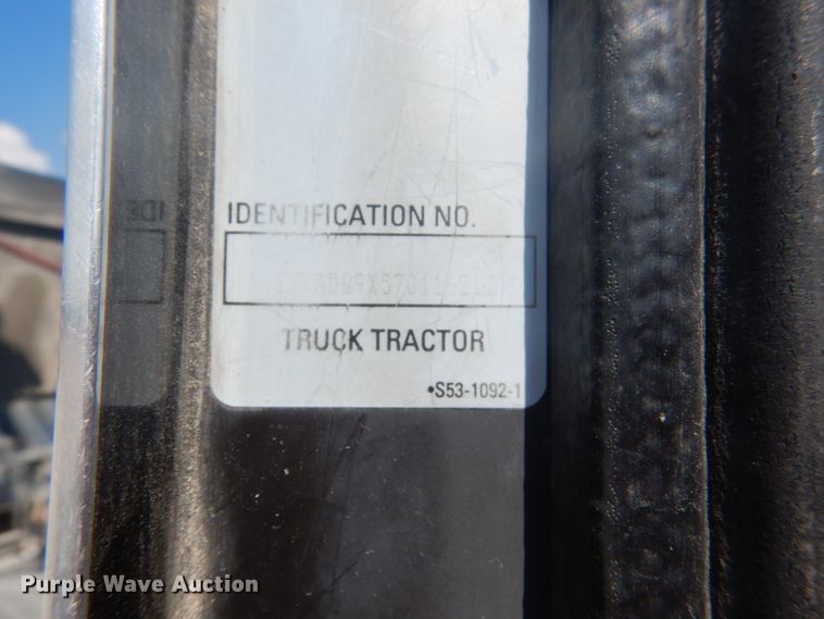 image for item DJ3448 2007 Kenworth T600  semi truck