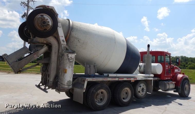 image for item DJ3455 2005 Kenworth W900  ready mix truck