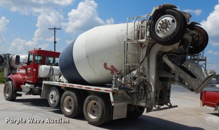 image for item DJ3455 2005 Kenworth W900  ready mix truck