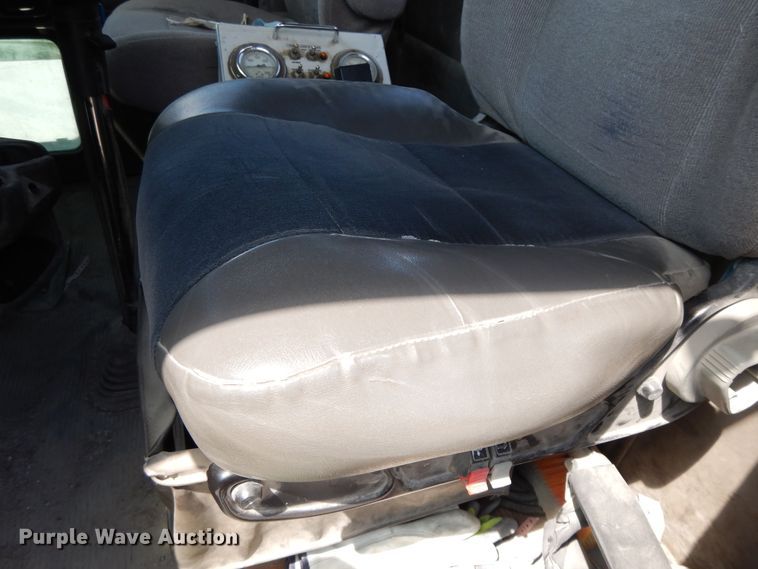 image for item DJ3455 2005 Kenworth W900  ready mix truck