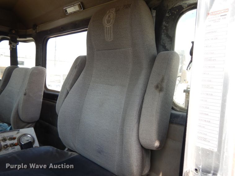 image for item DJ3455 2005 Kenworth W900  ready mix truck