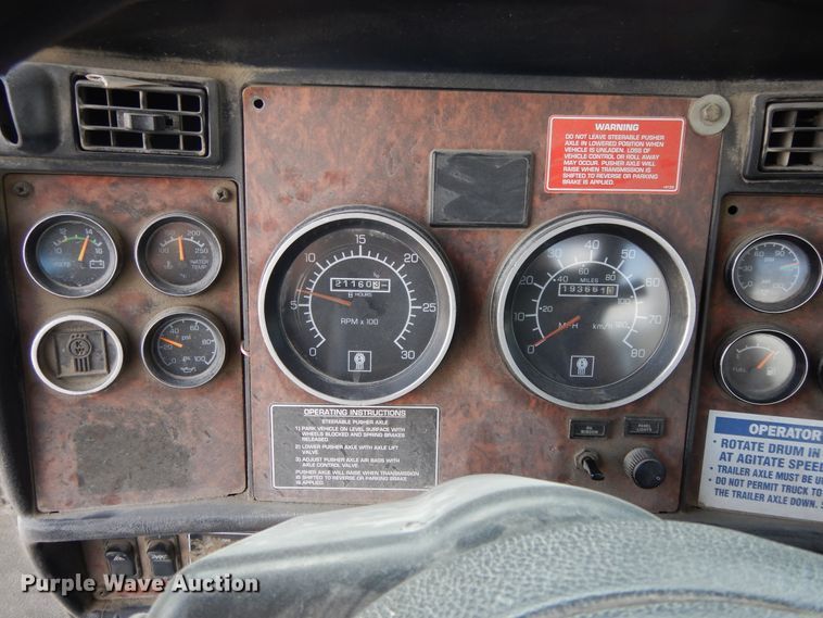 image for item DJ3455 2005 Kenworth W900  ready mix truck