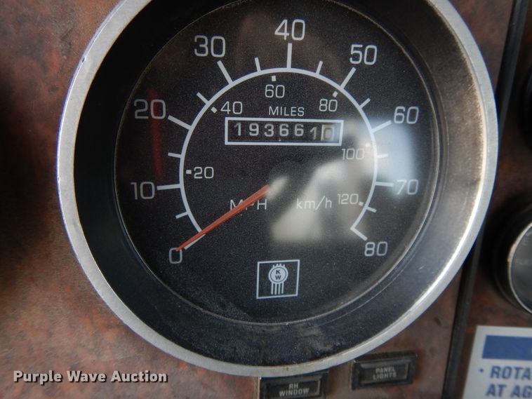 image for item DJ3455 2005 Kenworth W900  ready mix truck