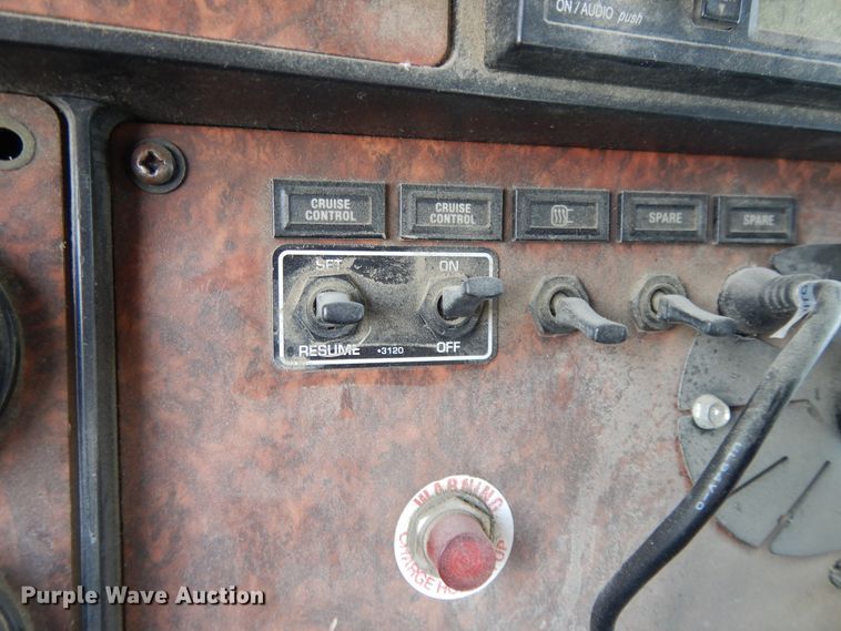 image for item DJ3455 2005 Kenworth W900  ready mix truck