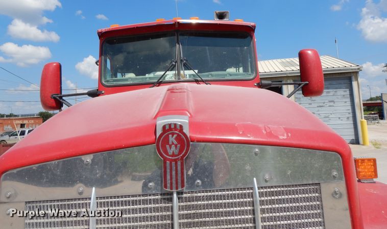 image for item DJ3455 2005 Kenworth W900  ready mix truck