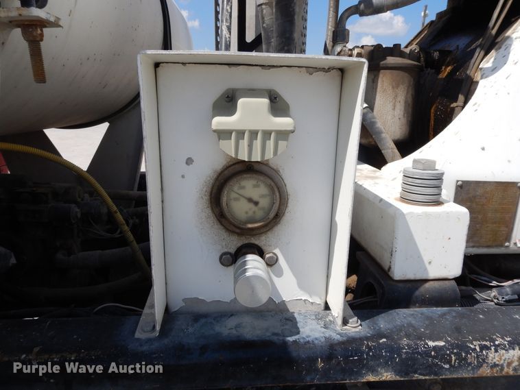 image for item DJ3455 2005 Kenworth W900  ready mix truck