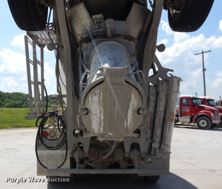 image for item DJ3455 2005 Kenworth W900  ready mix truck