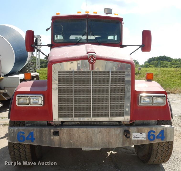 image for item DJ3456 2005 Kenworth W900  ready mix truck