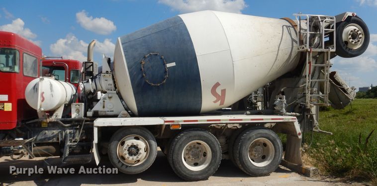 image for item DJ3456 2005 Kenworth W900  ready mix truck