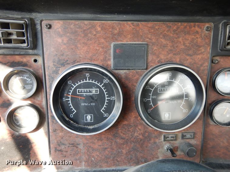 image for item DJ3456 2005 Kenworth W900  ready mix truck