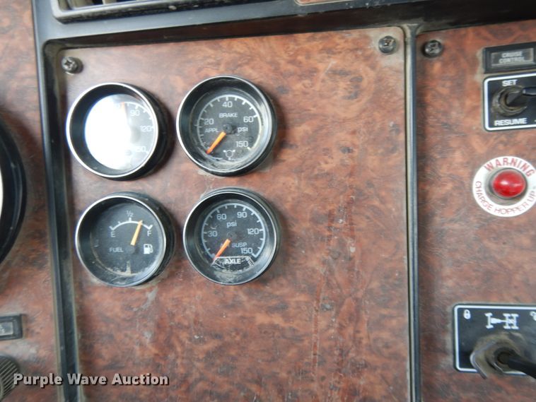 image for item DJ3456 2005 Kenworth W900  ready mix truck