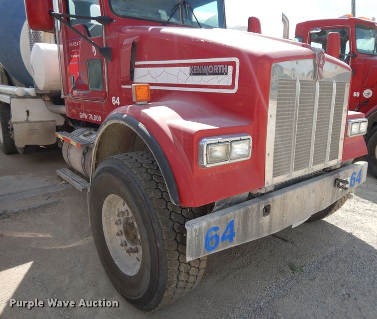 image for item DJ3456 2005 Kenworth W900  ready mix truck