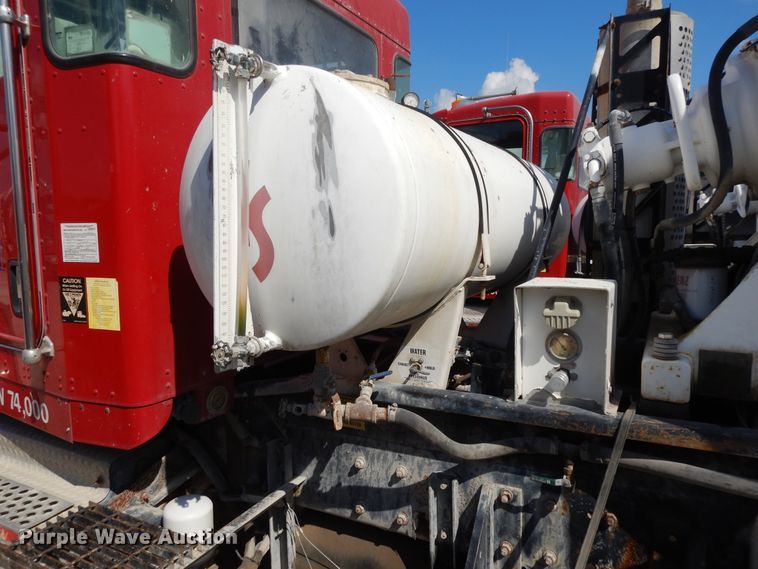 image for item DJ3456 2005 Kenworth W900  ready mix truck