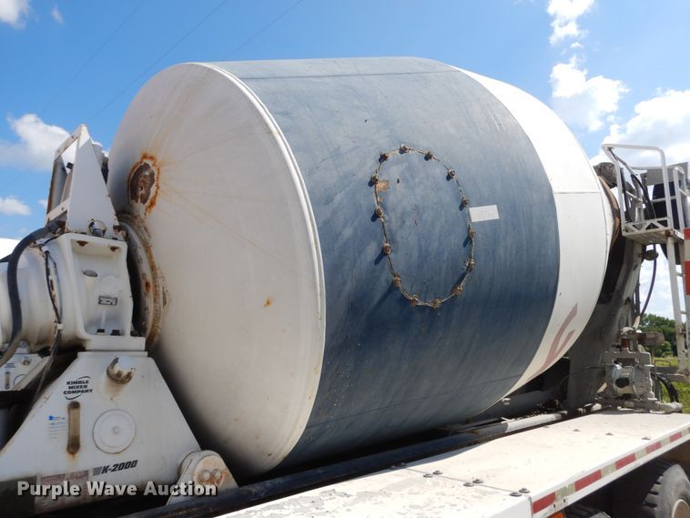 image for item DJ3456 2005 Kenworth W900  ready mix truck