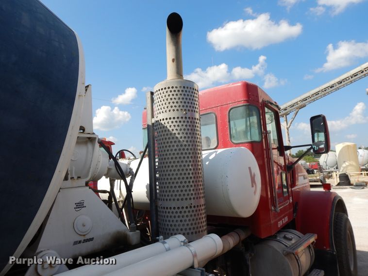 image for item DJ3456 2005 Kenworth W900  ready mix truck