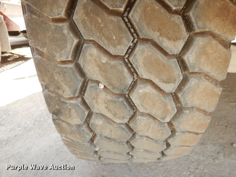 image for item DJ3456 2005 Kenworth W900  ready mix truck