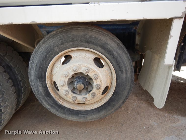 image for item DJ3456 2005 Kenworth W900  ready mix truck