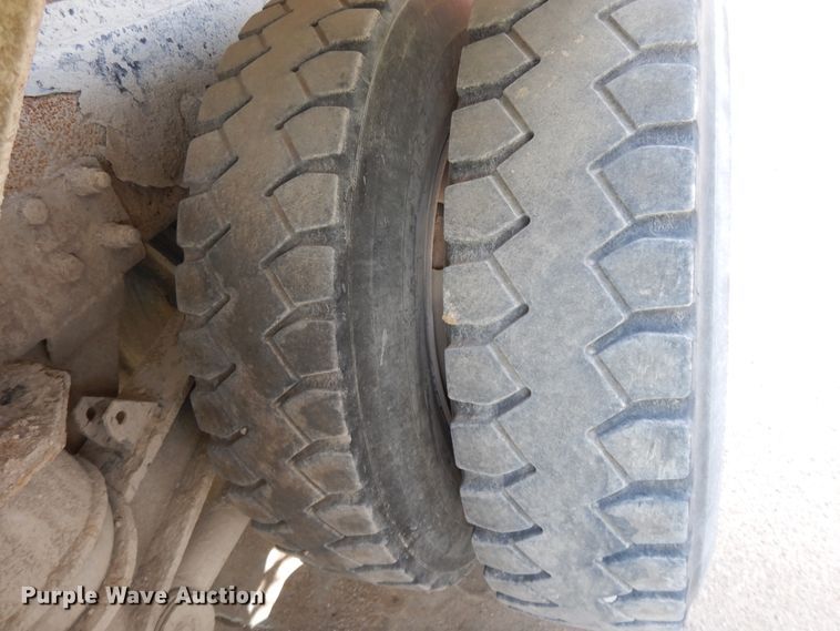 image for item DJ3456 2005 Kenworth W900  ready mix truck