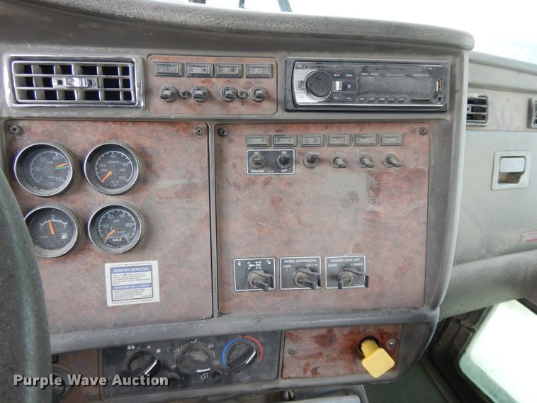 image for item DJ3457 2003 Kenworth W900  ready mix truck