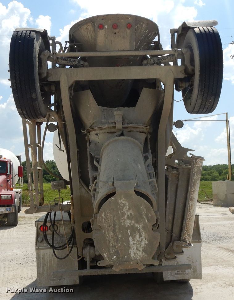 image for item DJ3458 2005 Kenworth W900  ready mix truck