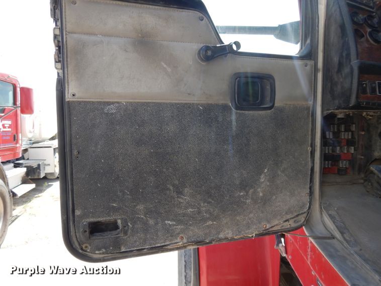 image for item DJ3458 2005 Kenworth W900  ready mix truck