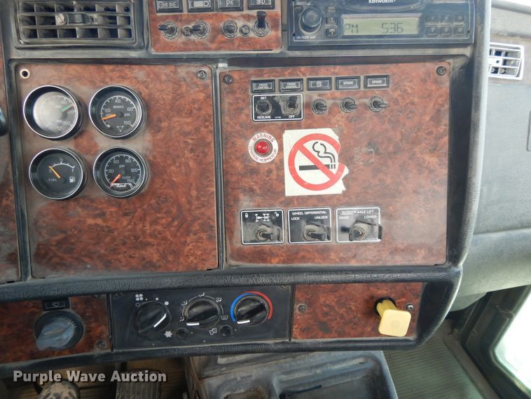 image for item DJ3458 2005 Kenworth W900  ready mix truck