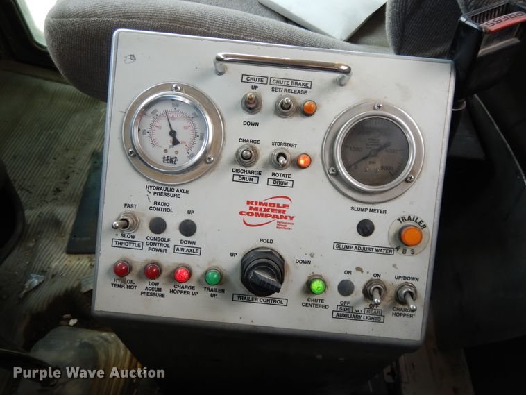 image for item DJ3458 2005 Kenworth W900  ready mix truck