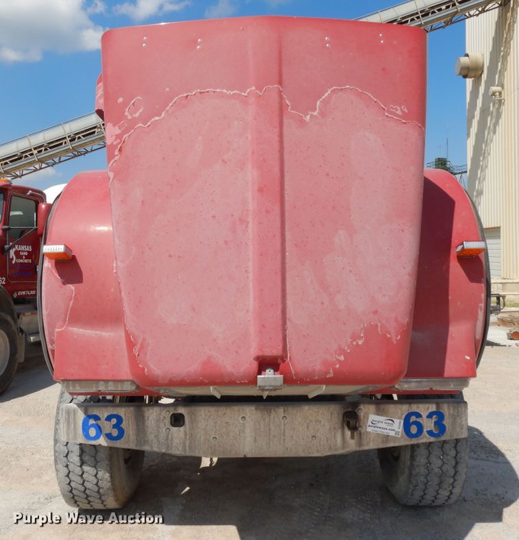 image for item DJ3458 2005 Kenworth W900  ready mix truck