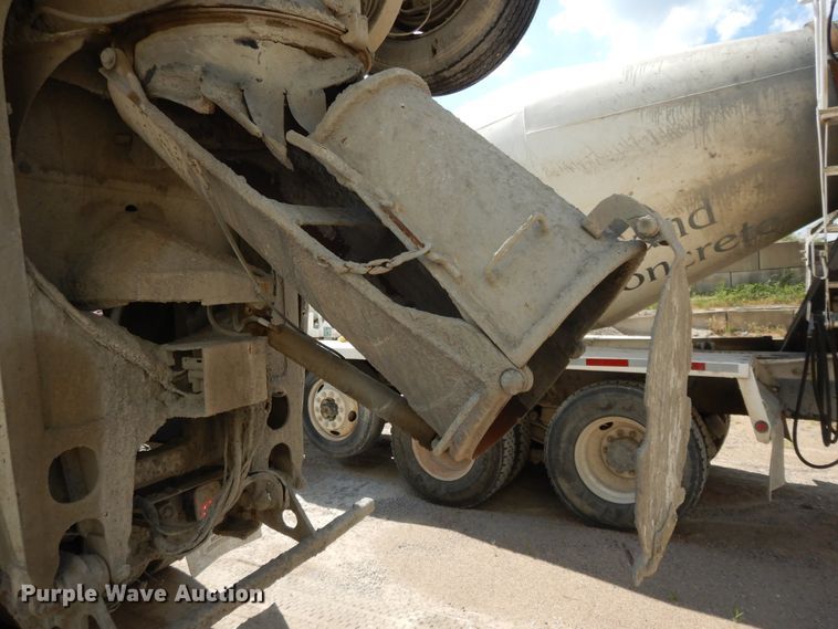 image for item DJ3458 2005 Kenworth W900  ready mix truck