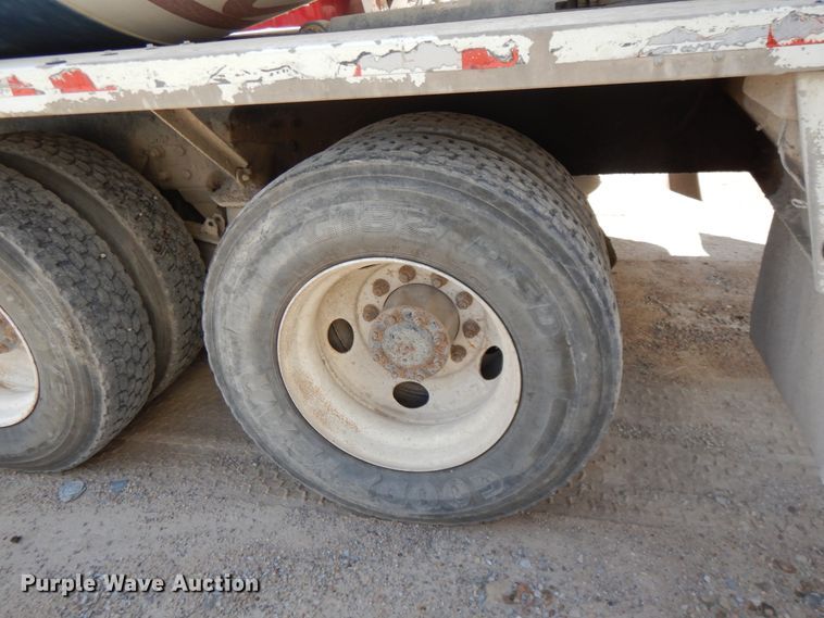 image for item DJ3458 2005 Kenworth W900  ready mix truck