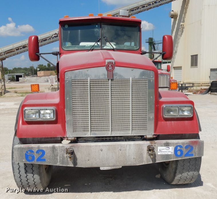 image for item DJ3459 2005 Kenworth W900  ready mix truck