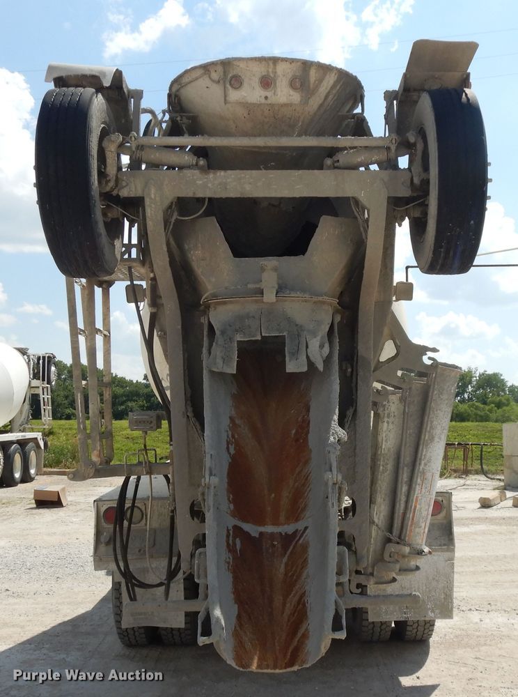 image for item DJ3459 2005 Kenworth W900  ready mix truck