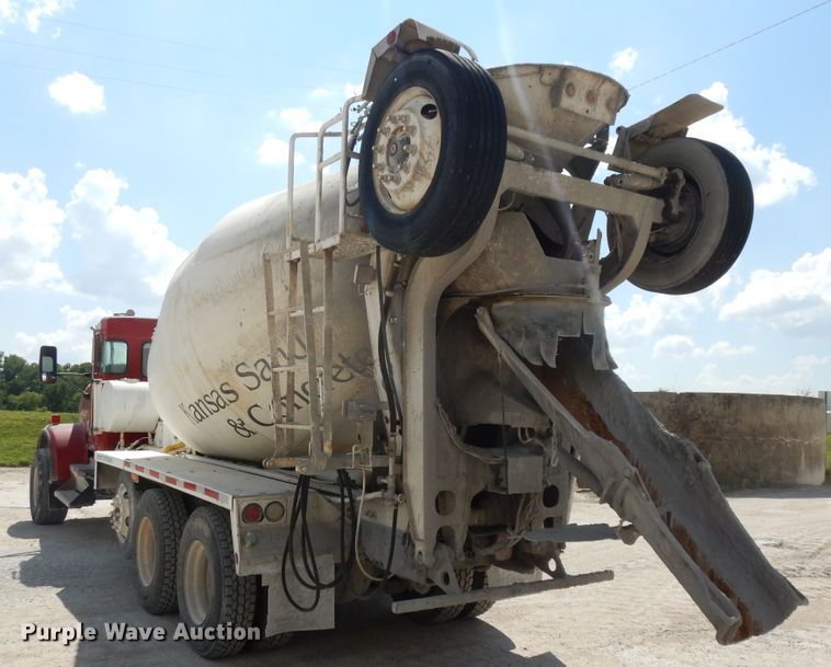 image for item DJ3459 2005 Kenworth W900  ready mix truck