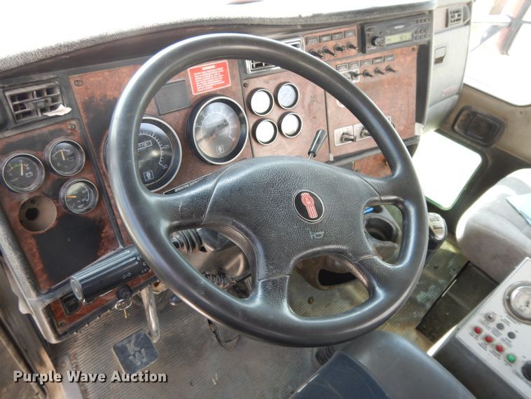 image for item DJ3459 2005 Kenworth W900  ready mix truck