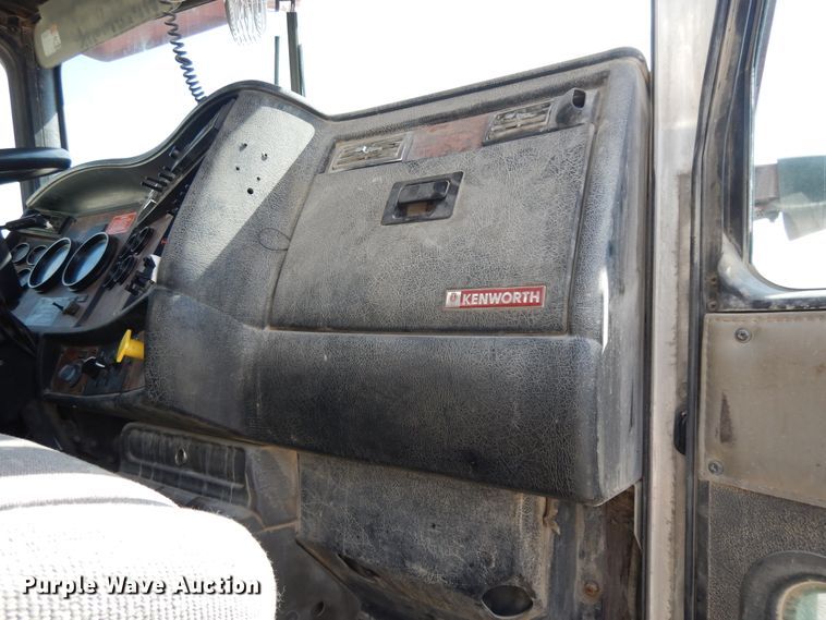 image for item DJ3459 2005 Kenworth W900  ready mix truck