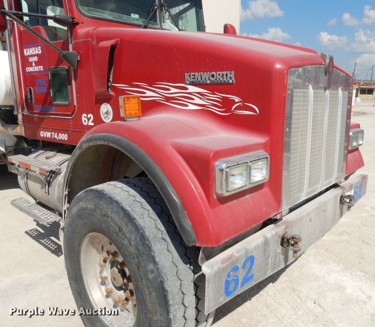 image for item DJ3459 2005 Kenworth W900  ready mix truck