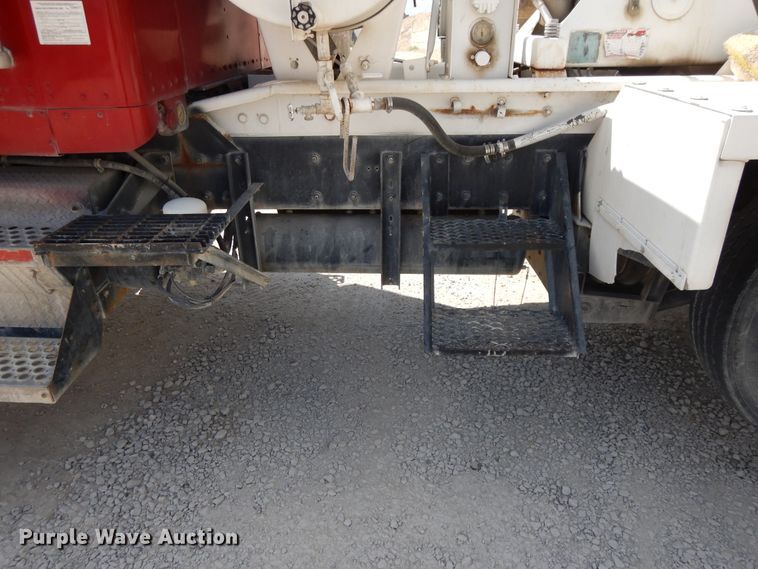 image for item DJ3459 2005 Kenworth W900  ready mix truck