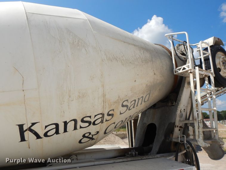 image for item DJ3459 2005 Kenworth W900  ready mix truck