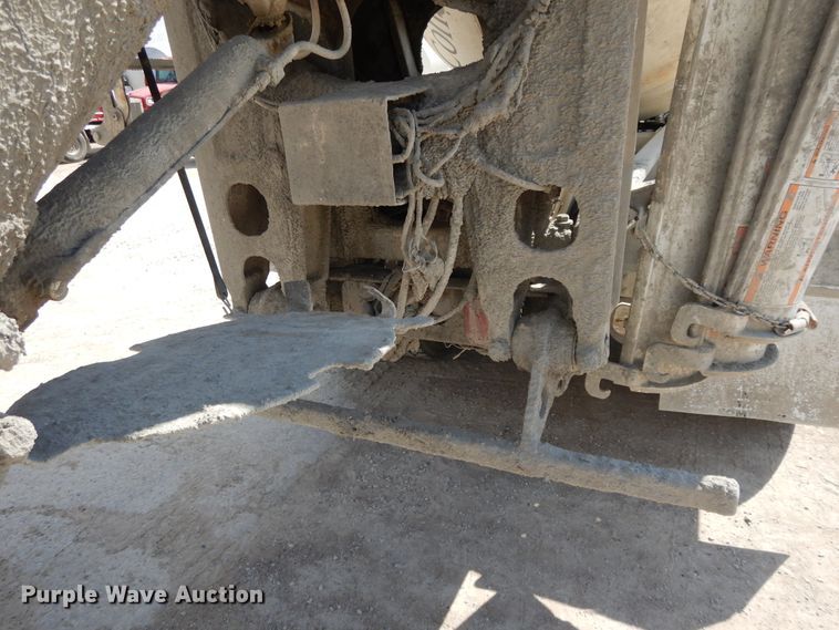 image for item DJ3459 2005 Kenworth W900  ready mix truck