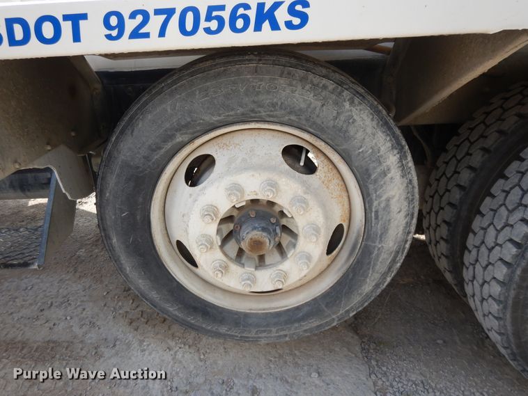 image for item DJ3459 2005 Kenworth W900  ready mix truck