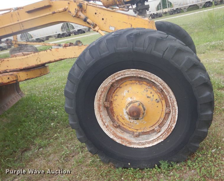 image for item FK9283 Caterpillar  rigid frame motor grader