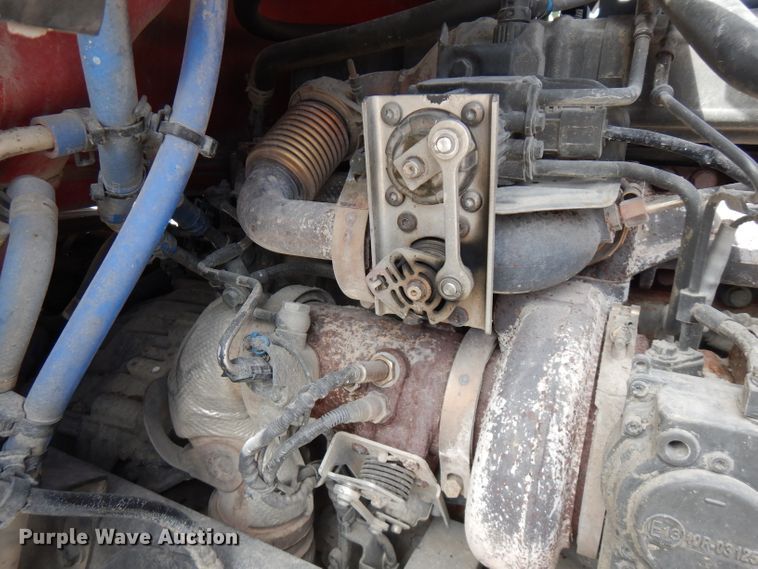 image for item FN9279 2016 Kenworth T680  semi truck