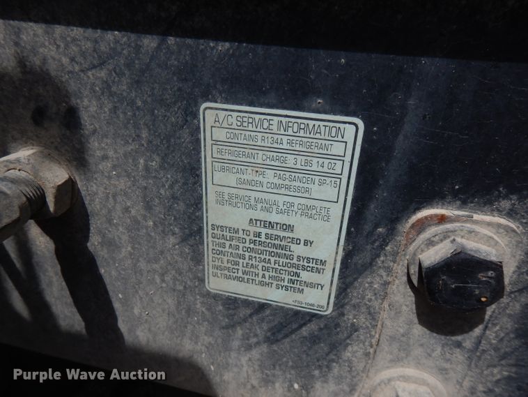 image for item FN9279 2016 Kenworth T680  semi truck